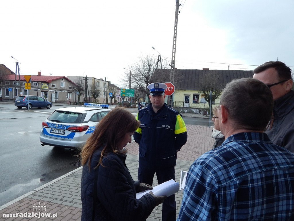 Konsultacje w Osięcinach