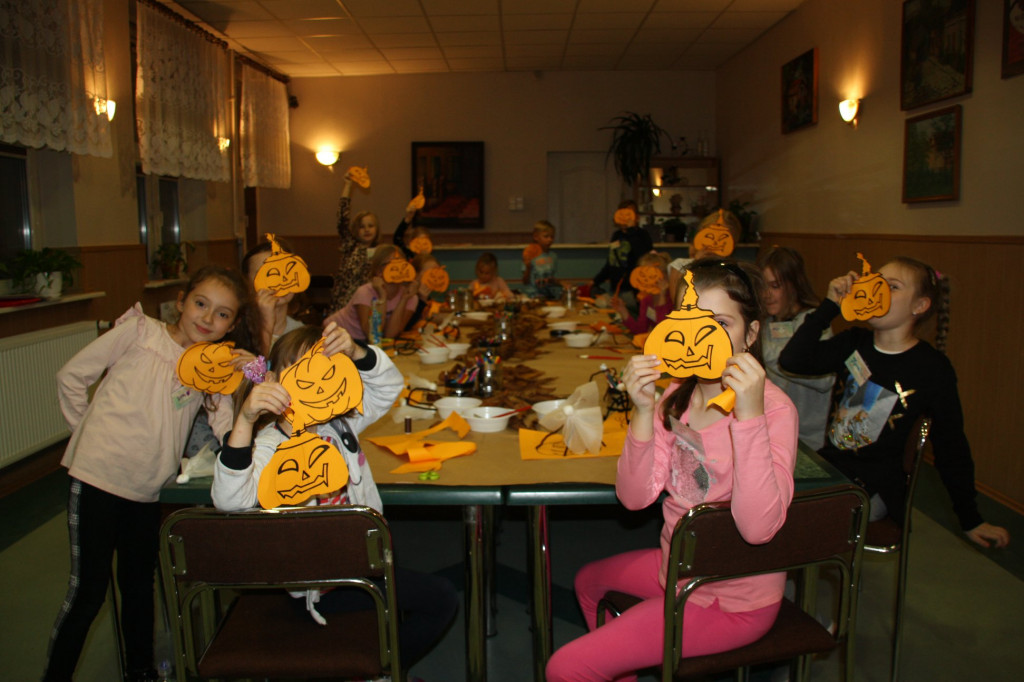 Przygotowali ozdoby na Haloween