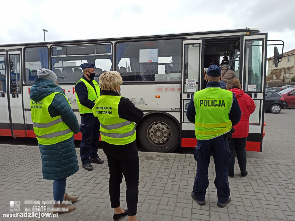 Radziejów: 125 mandatów karnych i 6 wniosków do sądu za lekceważenie ograniczeń związanych z koronawirusem