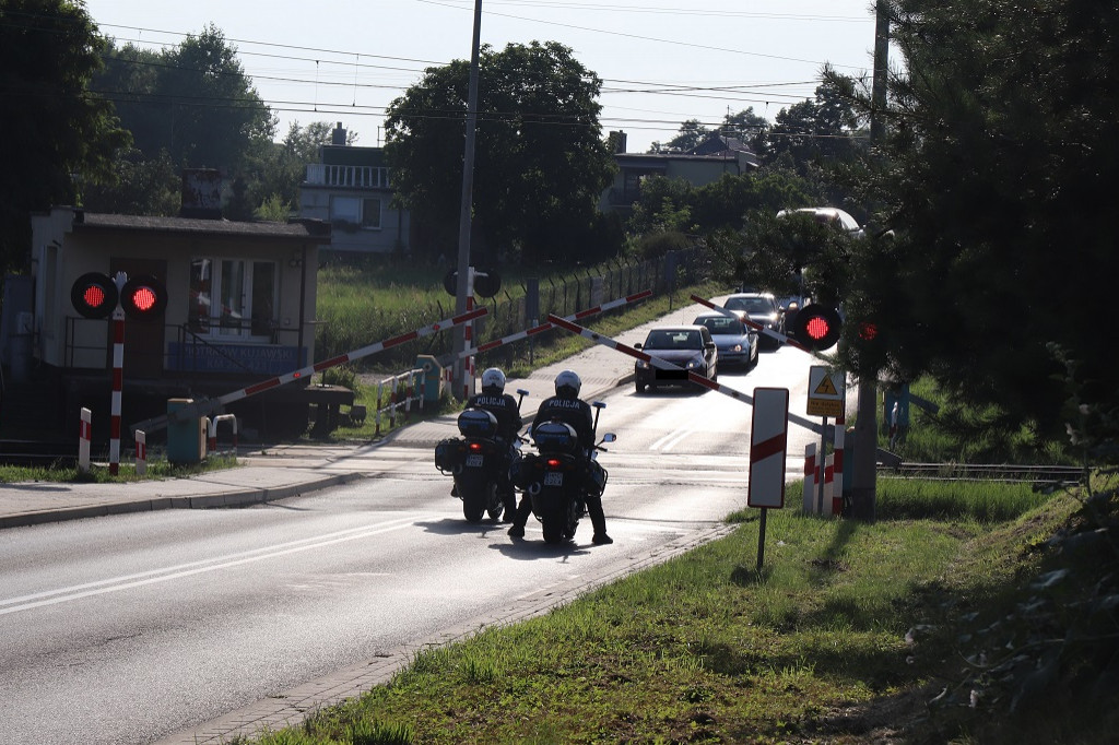 Prowadzą działania na przejazdach kolejowych. Ostatnio w Piotrkowie Kujawskim