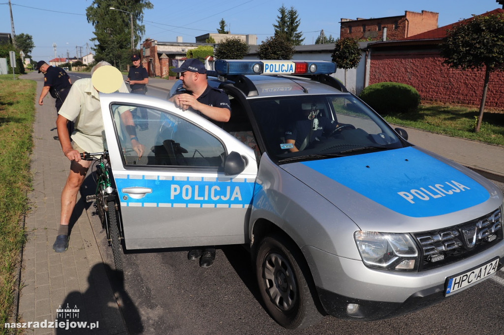 Prowadzą działania na przejazdach kolejowych. Ostatnio w Piotrkowie Kujawskim