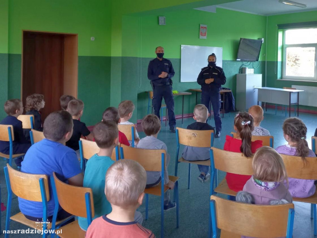 Dobre. Policjanci odwiedzili uczniów [ZDJĘCIA]