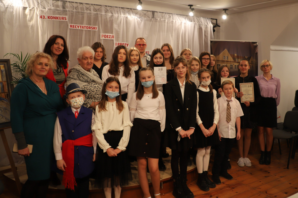 W Radziejowie odbył się Konkurs Recytatorski Poezji i Prozy Kujawskiej [FOTO]