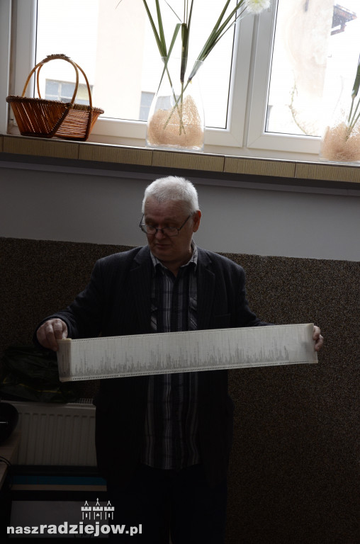 Nowa wystawa Szkolnej Galerii Sztuki w inowrocławskim rzemiośle