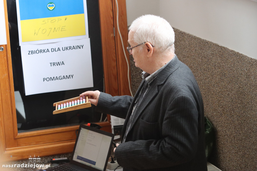 Nowa wystawa Szkolnej Galerii Sztuki w inowrocławskim rzemiośle