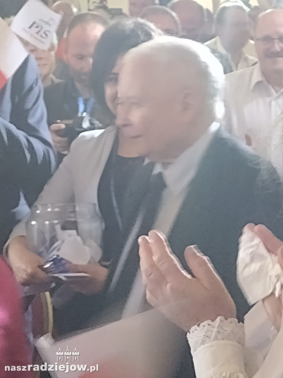 Koła Gospodyń Wiejskich z Bodzanowa i Byczyny na spotkaniu z Prezesem PiS