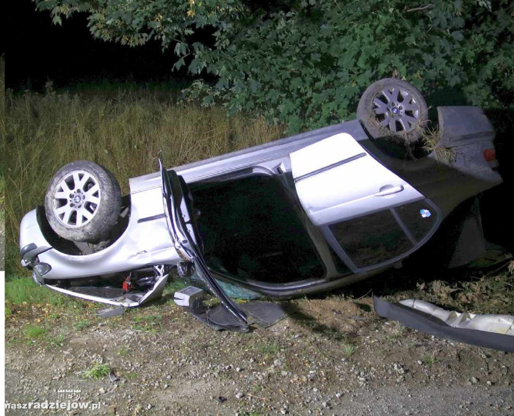 21-letni mężczyzna spowodował kolizję drogową. Bez prawka i po pijanemu