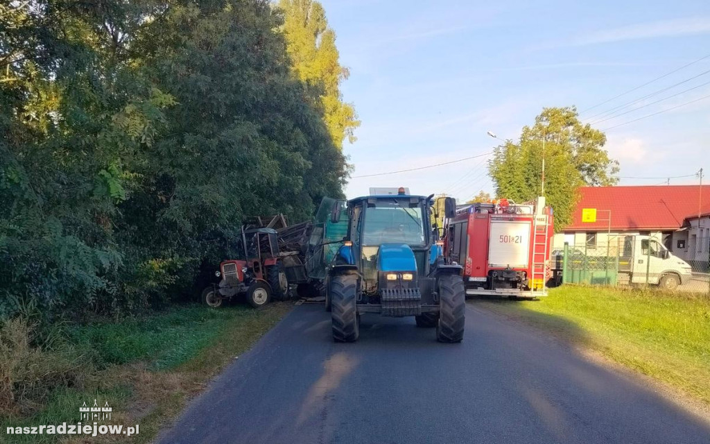 Nieprawidłowe omijanie było przyczyną zderzenia dwóch ciągników z przyczepami