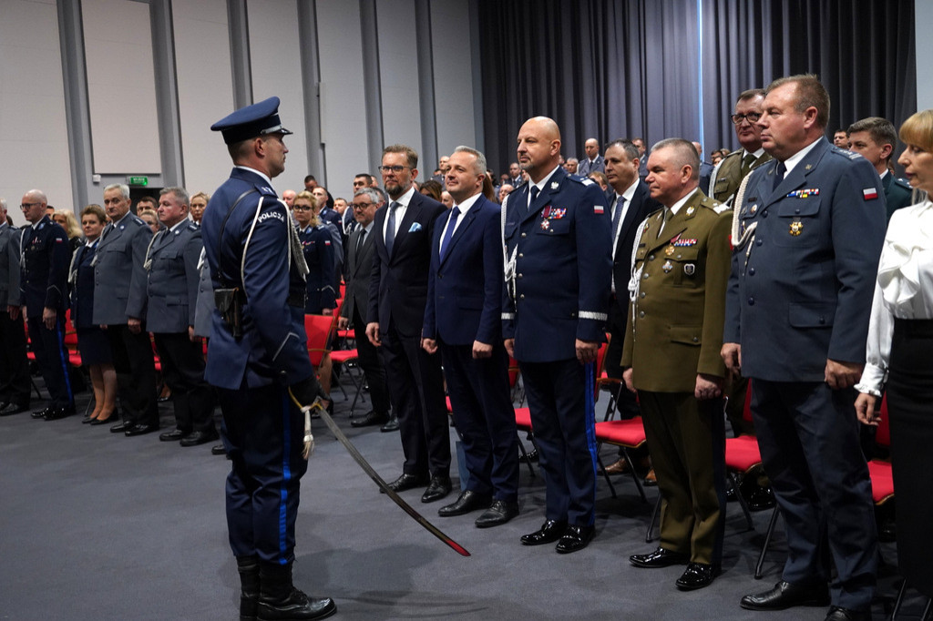 Radziejowscy policjanci zostali wyróżnieni i odznaczeni