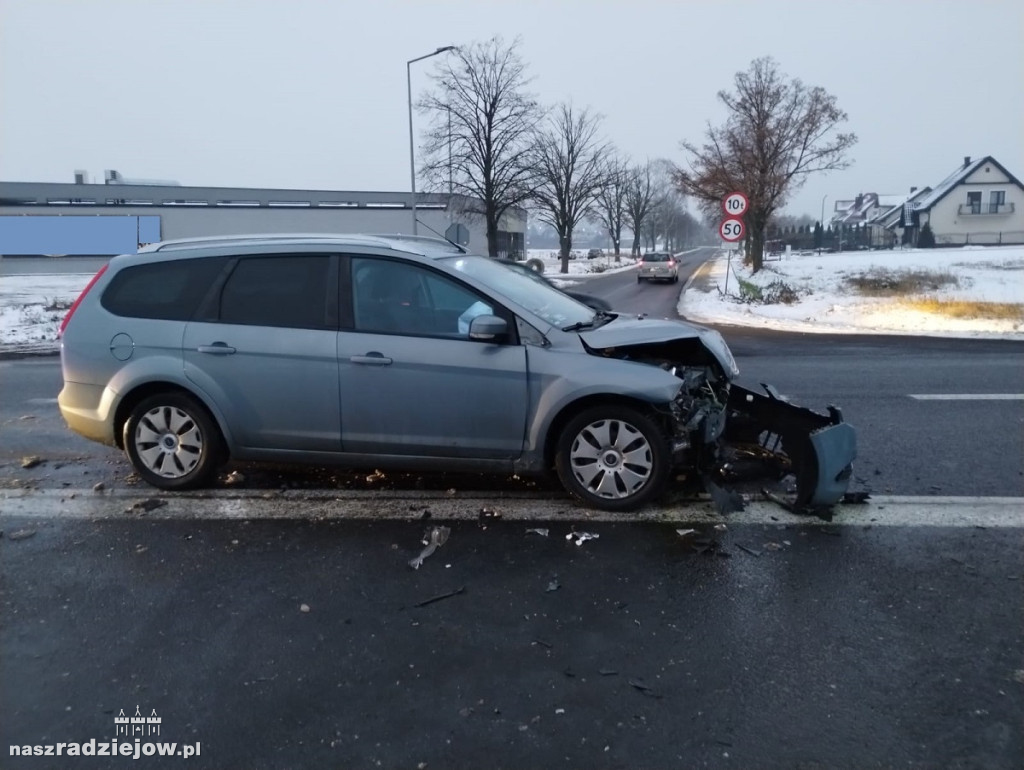 Groźny wypadek w regionie. Na szczęście nikt nie ucierpiał! [FOTO]