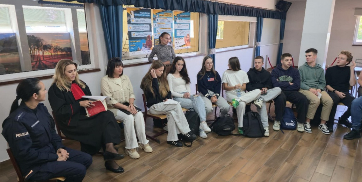 Radziejów: Gdzie są granice żartu? Odbyła się ważna debata