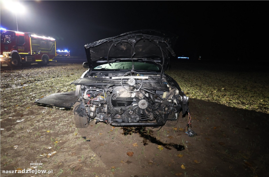 Nietrzeźwy i bez prawa jazdy spowodował kolizję [FOTO]