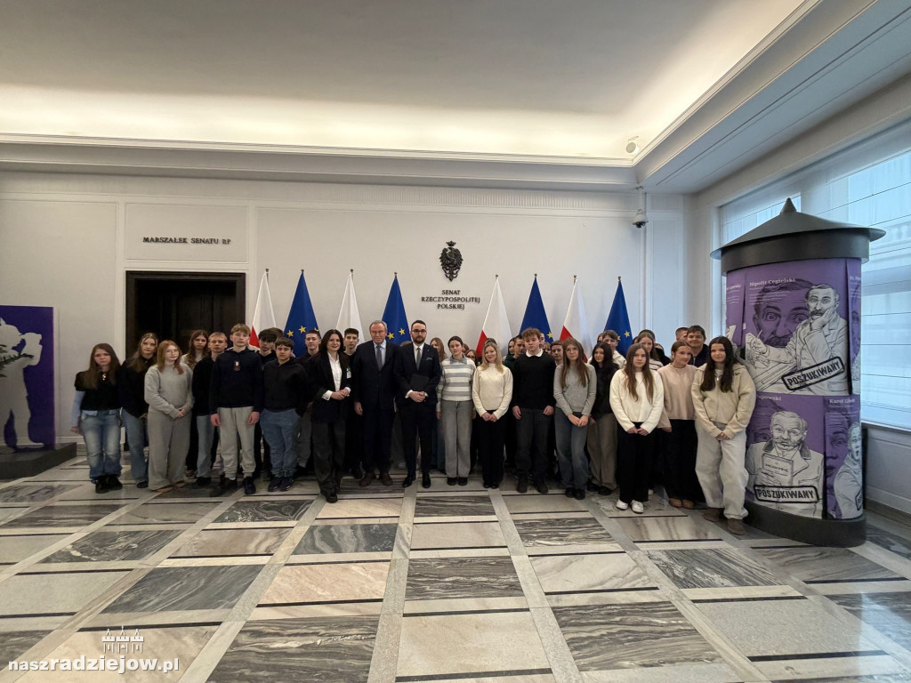 Edukacja obywatelska w praktyce – uczniowie z Radziejowa w Sejmie RP