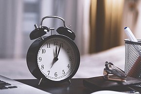 Kiedy przestawiamy czas na zimowy? To może być ostatni raz?-10975