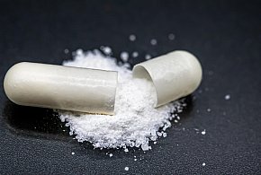 Salmonella w popularnym suplemencie. „Nie należy spożywać”-11172