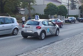 17-latkowie dostaną „prawko”. Nowe przepisy stawiają twarde warunki-11476