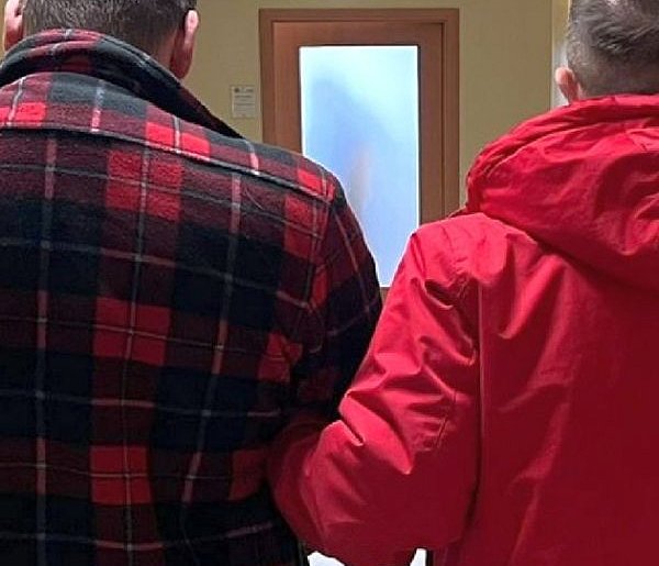 Policjanci zatrzymali 28-latka podejrzanego o posiadanie narkotyków