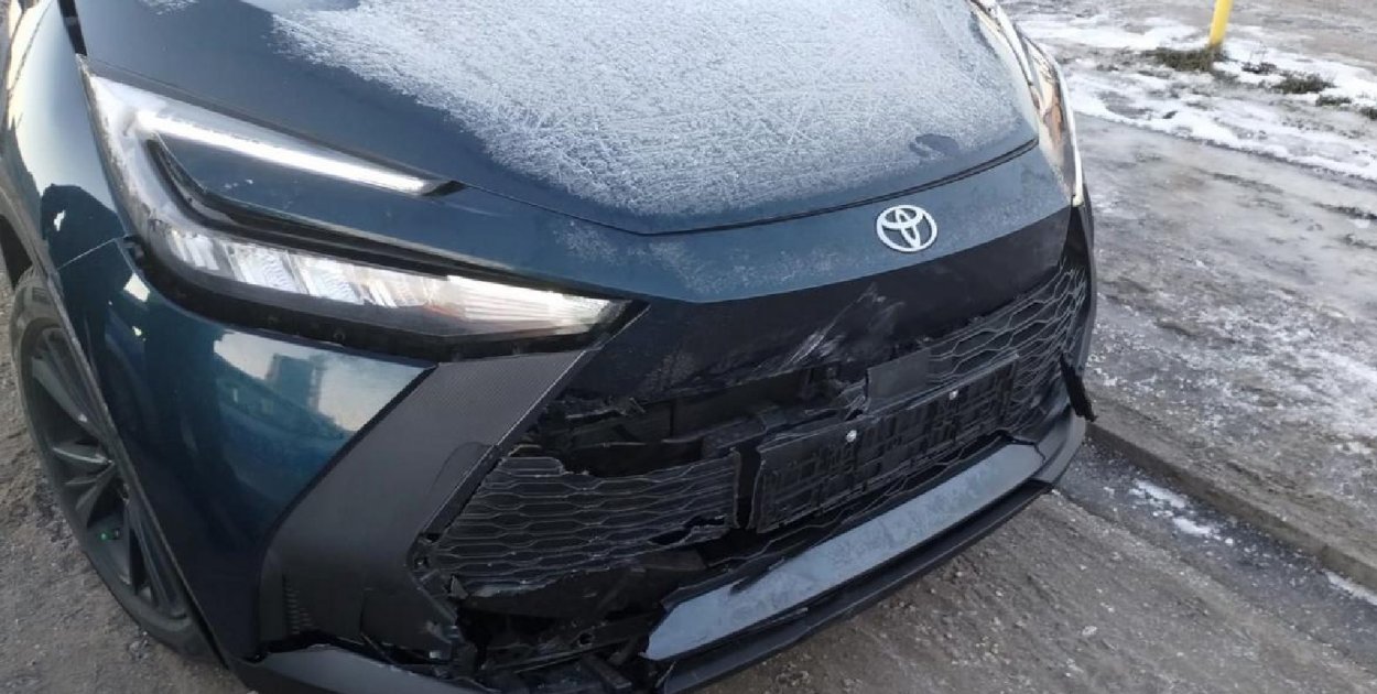 Nieustąpienie pierwszeństwa przyczyną kolizji w Samszycach